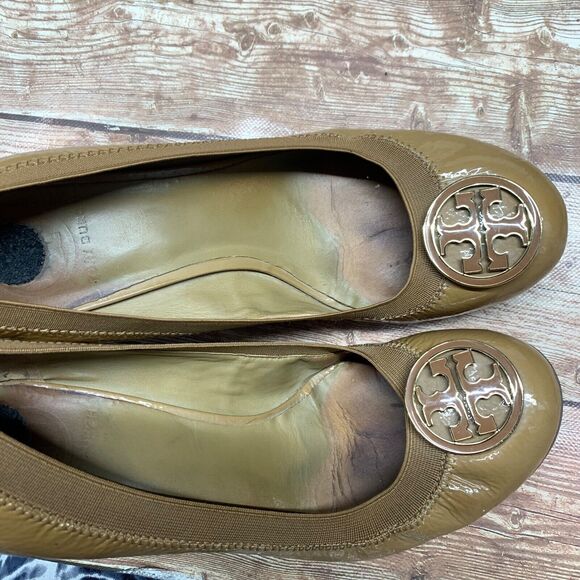 Tory Burch Pumps Heels Wedge Size 8.5M Caroline Nude Tan Patent Leather - Picture 9 of 13